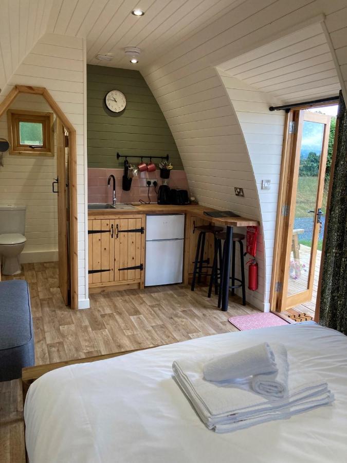 فندق Delor - Bryntalch Glamping Pods مونتغمري المظهر الخارجي الصورة