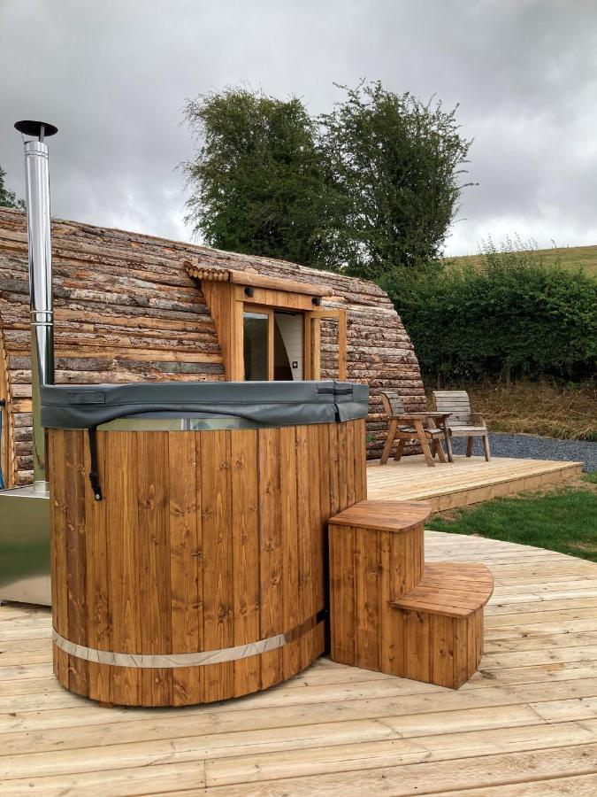 فندق Delor - Bryntalch Glamping Pods مونتغمري المظهر الخارجي الصورة